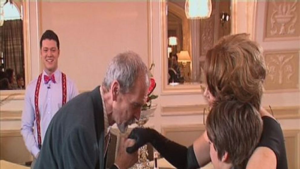 Un fost fotomodel de succes cerut in casatorie la Frumusete pe muchie de cutit