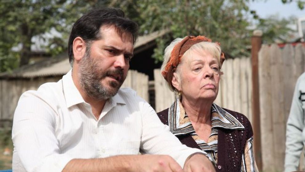 Ileana Stana Ionescu si Horatiu Malaele vin in “Las Fierbinti”  