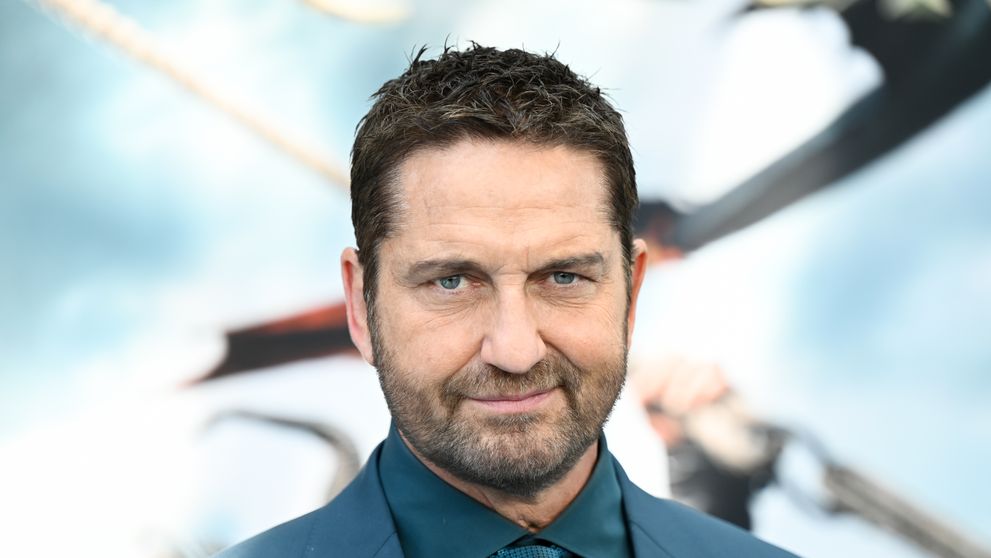 Gerard Butler, la un pas de tragedie. S-a înecat și a trebuit să fie resuscitat cu defibrilatorul. ”A fost nevoie de intervenția pazei de coastă”