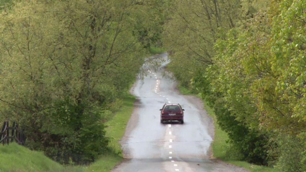 Manastirea Crasna, locul uimitor din Romania cu izvoare naturale si un peisaj de vis. Experienta trimita de cativa francezi in Romania
