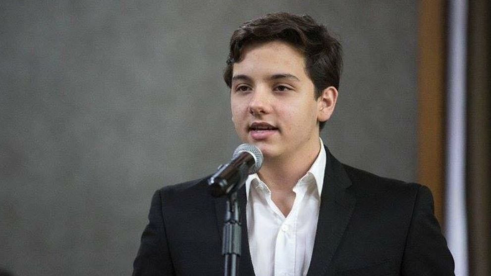 Un tanar de 18 ani a inventat un sutien care poate salva vietile a milioane de femei