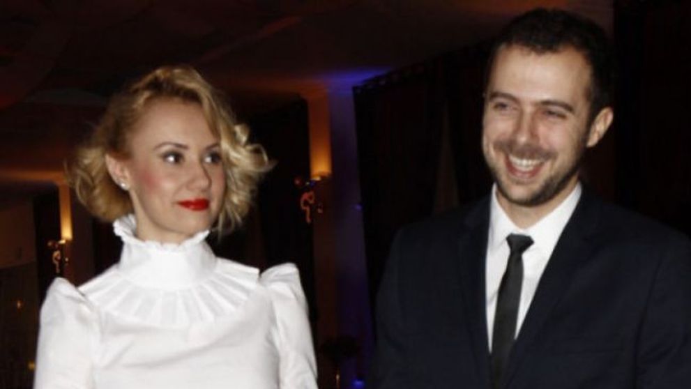 Oana Ionita s-a decis cum se va imbraca in ziua nuntii. A probat zeci de rochii de mireasa: FOTO