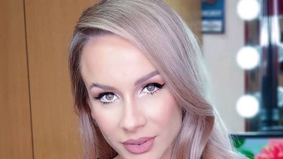 Ce mesaj supărat a publicat Sandra Izbașa pe Facebook? De ce vrea să renunțe la titlul de cetățean de onoare?