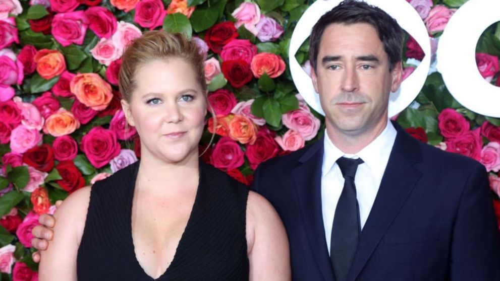 Soțul lui Amy Schumer suferă de o formă de autism: ”Este motivul pentru care m-am îndrăgostit de el”