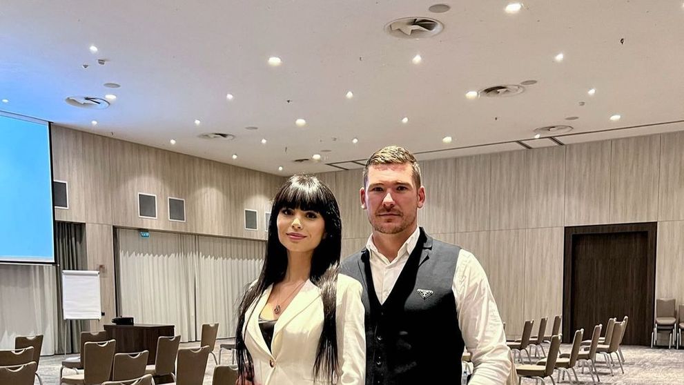 Orianda Donca a împlinit 36 de ani! Ce surpriză i-a pregătit Călin Donca soției sale