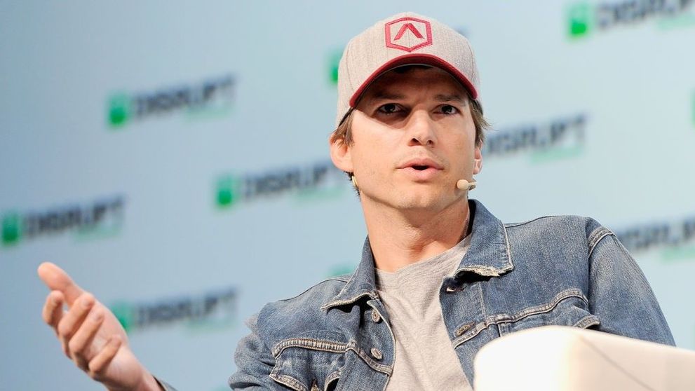 Un gest de bunătate extremă era să-l coste viața pe Ashton Kutcher. A fost gata să-și doneze inima
