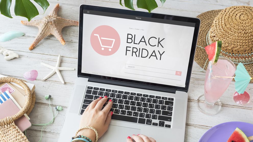 Vacanțe reduse de Black Friday 2024: Cele mai bune oferte la vacanțe și bilete de avion