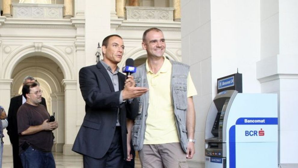 Jean-Claude Van Damme si Catalin Radu Tanase intra in 