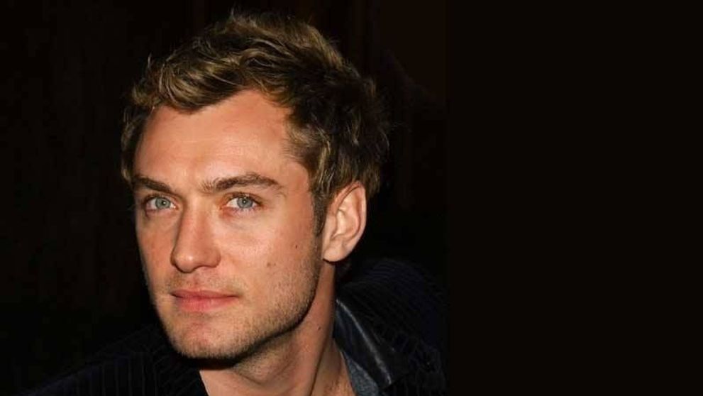Fiica lui Jude Law, o frumusețe răvășitoare la doar 17 ani. Are deja contracte cu Chanel și Gucci