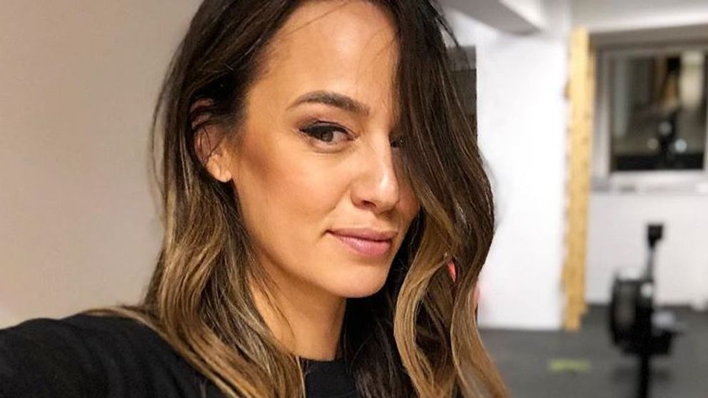 Andreea Raicu, fotografie incendiară pe Instagram: „Nud? Nu prea e stilul dumneavoastră”