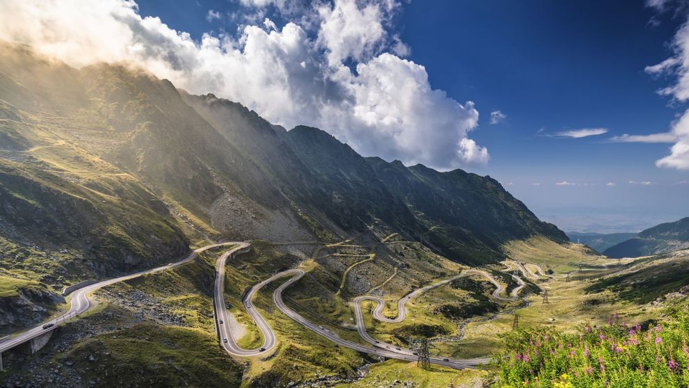 VIDEO Cum arată vechea cabană a lui Ceaușescu de pe transfăgărășan