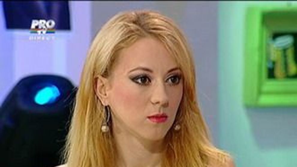 Larisa Dragulescu si actuala sotie a lui Dragulescu - prietene pe internet