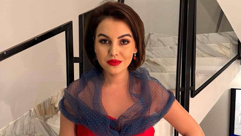 Romina Gingașu s-a lansat în afaceri. Cât costă produsele de machiaj lansate de soția lui Piero Ferrari. Prețurile nu sunt pentru toate buzunarele