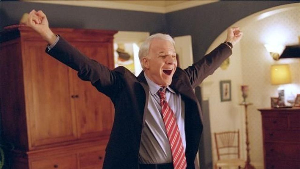 Actorul Steve Martin a devenit tata pentru prima data la 67 de ani. Cum arata sotia lui, mai tanara cu 26 de ani decat el