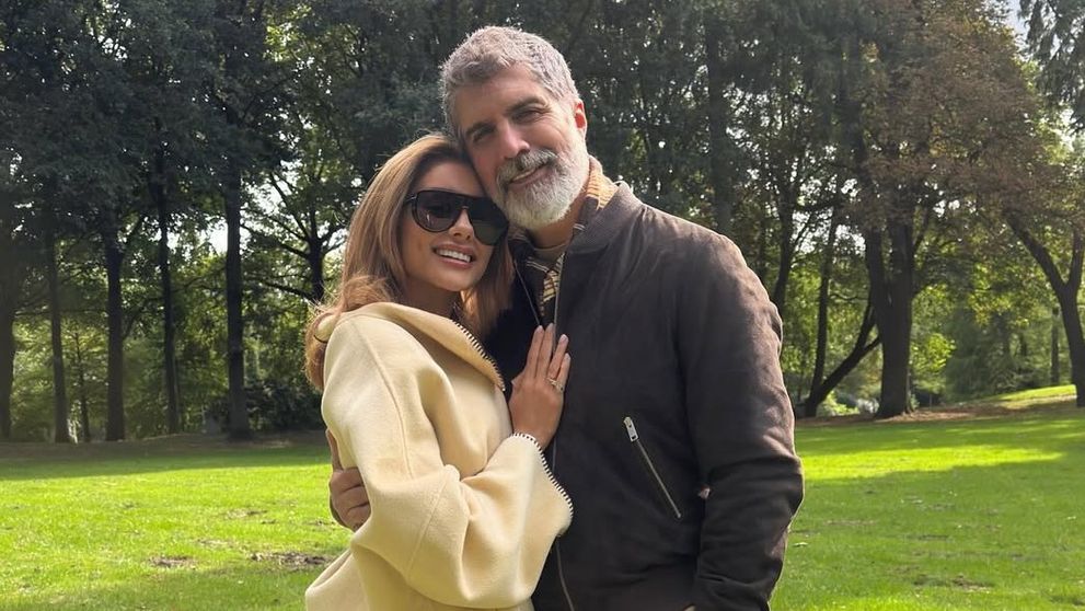 Özcan Deniz a albit de tot. La 53 de ani, starul din serialele turcești este de nerecunoscut