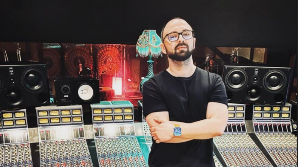 Un român câștigă Grammy după Grammy în SUA! Sergiu Gherman e producător muzical al unor artiști care fac înconjurul lumii