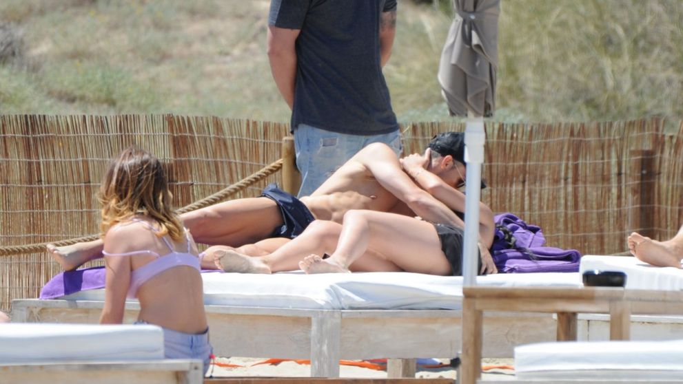 In ce ipostaze tandre au fost surprinsi Cristiano Ronaldo si iubita sa Georgiana Rodriguez