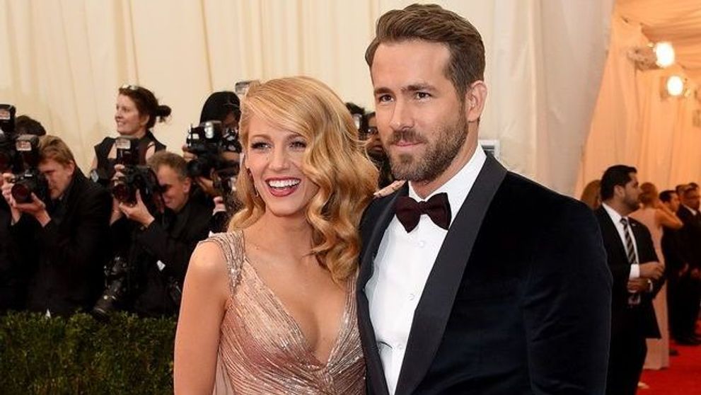 Primele imagini cu Blake Lively insarcinata. Cat de bine arata viitoarea mamica 