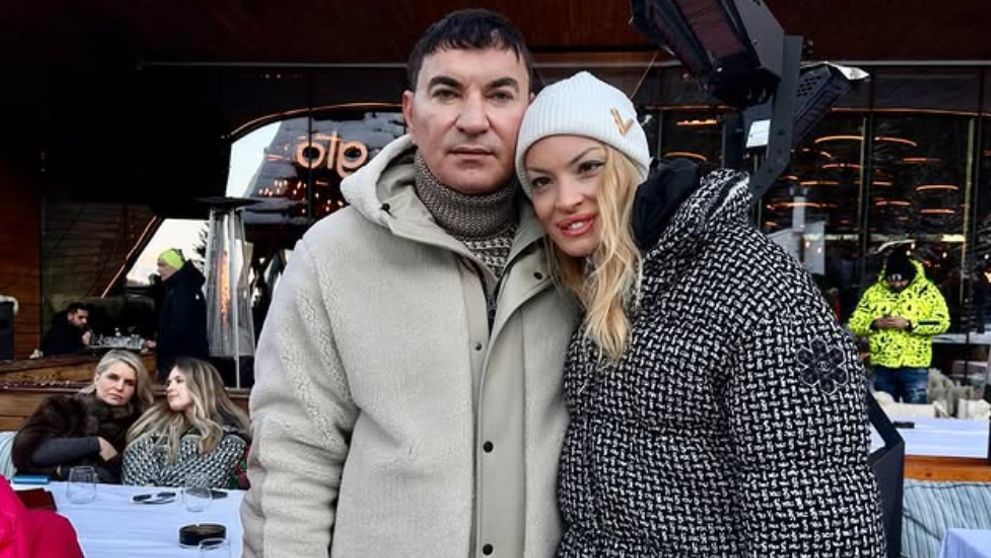 Cristi Borcea s-a luat la întrecere cu Valentina Pelinel și a câștigat. A bifat mai multe operații estetice decât soția lui, dar aceasta se mândrește cu aparițiile soțului. Câte intervenții are în plus milionarul: „Mă întrece”