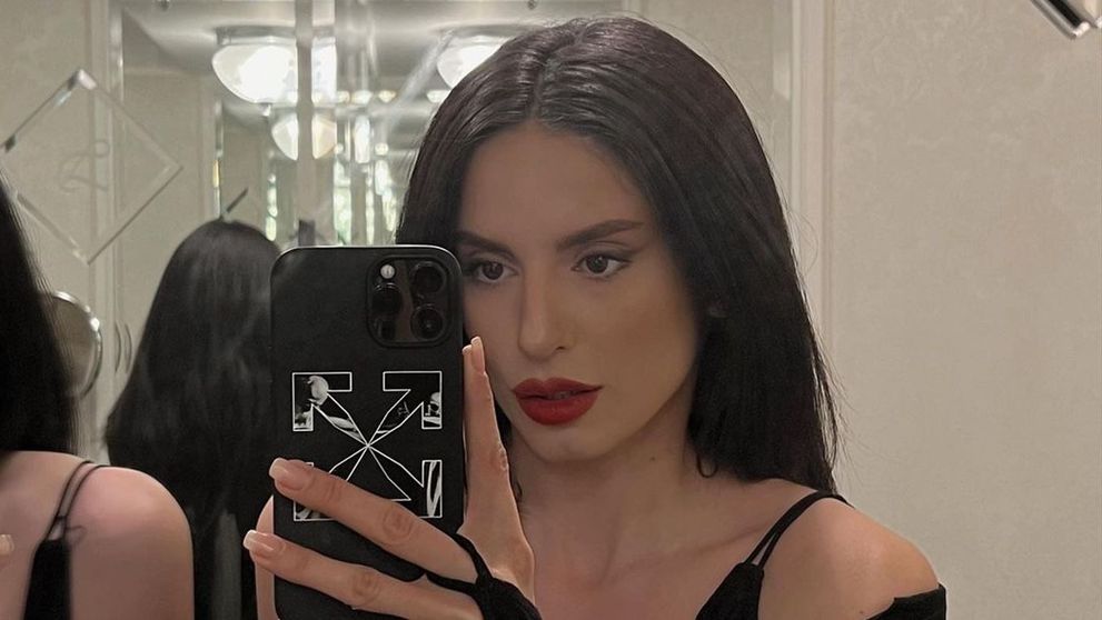 Ioana Grama, sexy printre așternuturi! Cum s-a lăsat filmată una dintre cele mai cunoscute influencerițe din România