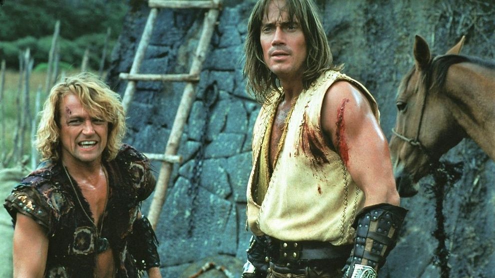 Kevin Sorbo îi face praf pe bărbații de la Hollywood: ”Niște idioți, forțați de feministe să fie pămpălăi”