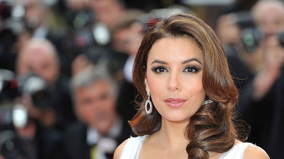 Eva Longoria, apariție wow în costum de baie la 46 de ani: 