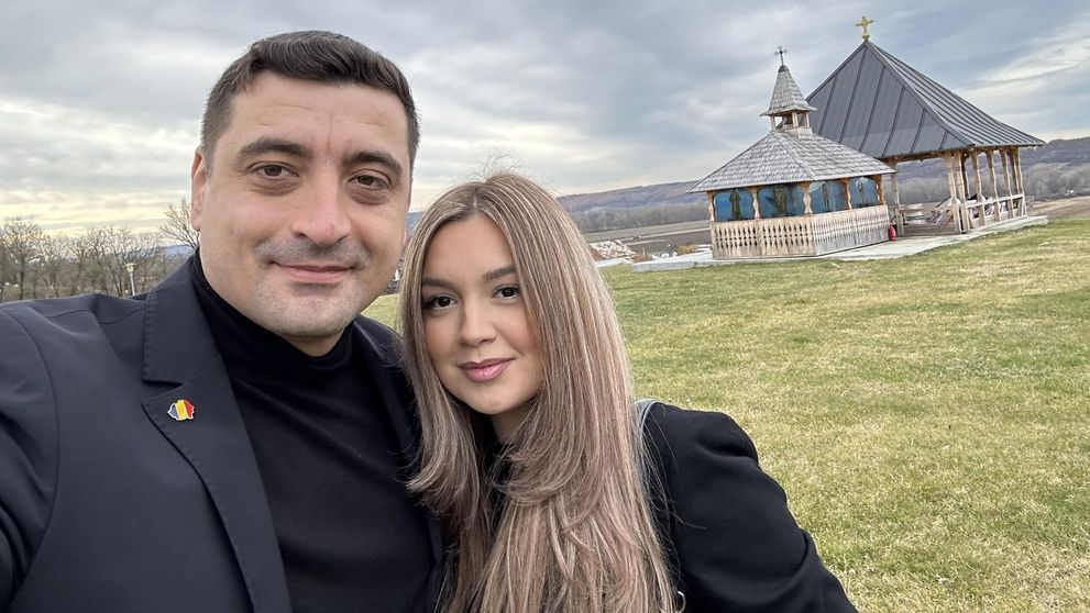 George Simion a devenit tată: „M-ai făcut bogat. Mi se pare un efort ireal pe care soțiile noastre îl fac dând naștere”