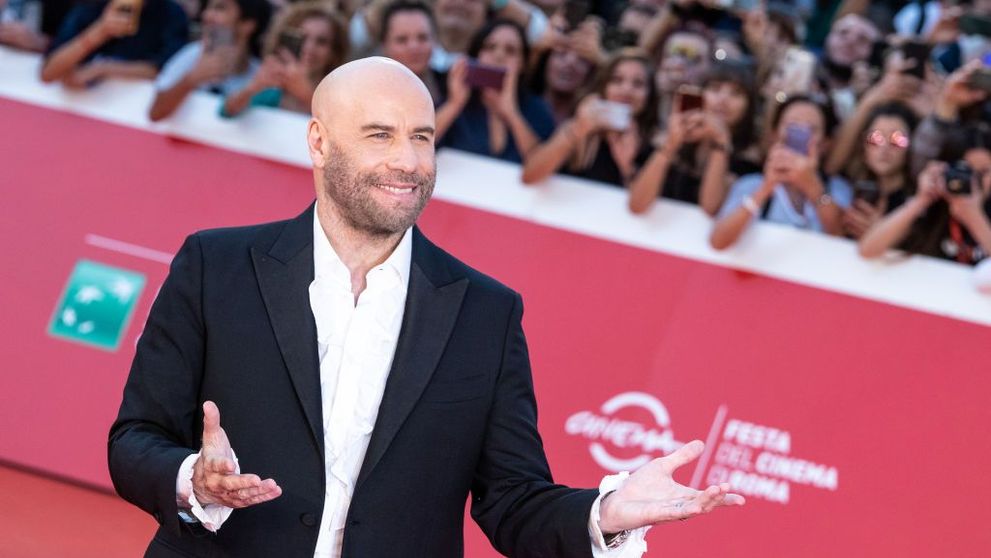 Suma astronomică pe care John Travolta o cere pentru o poză cu el. Cât taxează actorul pentru un selfie