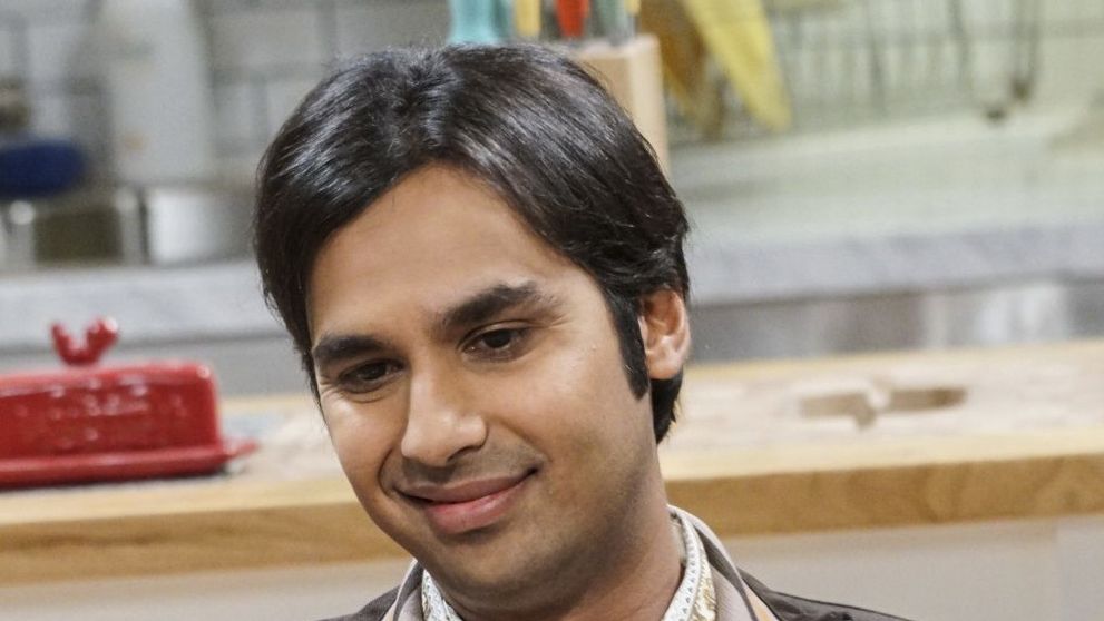 Sotia lui arata ca un top model. Cat de frumoasa e femeia care l-a cucerit pe tocilarul indian din The Big Bang Theory