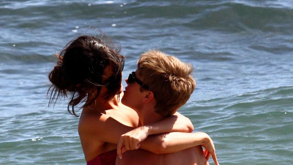 Justin Bieber a mai vazut-o asa. Imagini cu Selena Gomez care fac inconjurul internetului: cum s-a lasat fotografiata