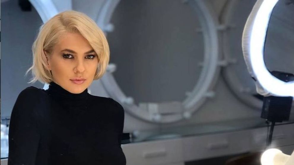 Lidia Buble, apariție seducătoare în lenjerie intimă. ”Ești Marilyn Monroe de România”