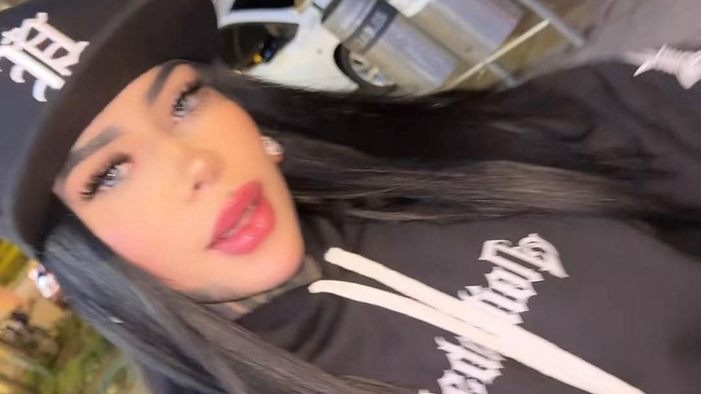Moarte învăluită în mister! Celebră influenceriță, găsită în stare critică în propria casă. Ce au descoperit anchetatorii