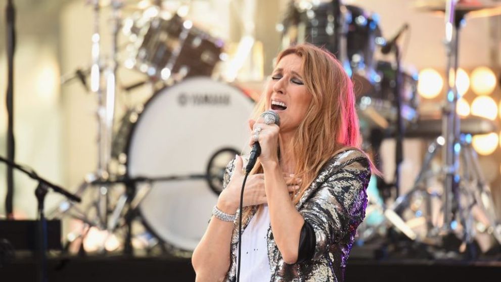 Celine Dion a pozat pentru prima data nud la varsta de 49 de ani. Cum a aparut artista