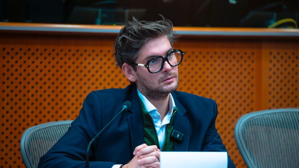 Basic Jackpot, discurs la Parlamentul European:  „Un influencer este mai mult o persoană decât un produs”