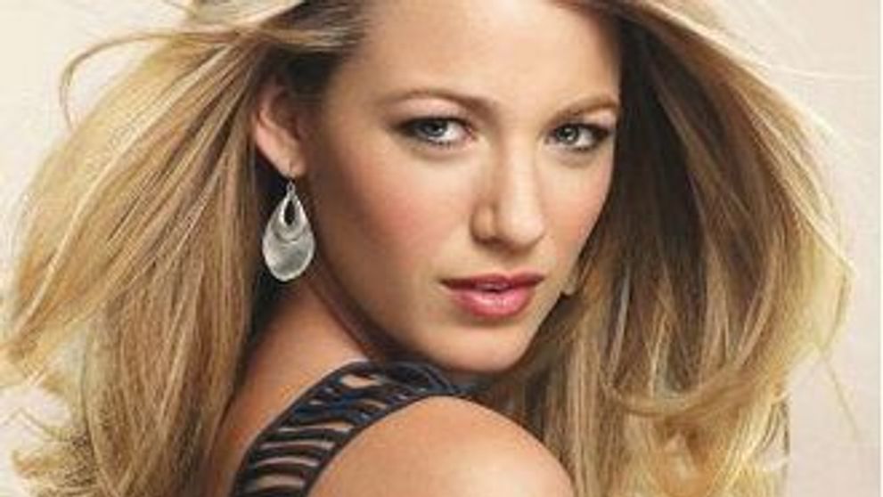 Blake Lively: Mananc orice am chef, dar imi respect programul de fitness!
