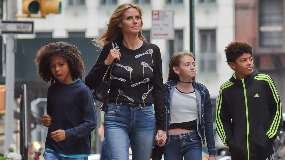 Ea e singura care ii poate face concurenta Angelinei Jolie la capitolul copii. Cat de frumosi sunt cei 4 copii ai lui Heidi Klum, facuti cu doi tati diferiti