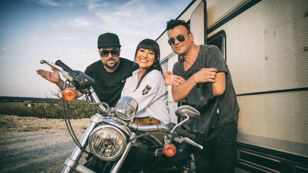 Andra, jurata de la Romanii au talent, si Fly Project lanseaza Butterfly, cel mai surprinzator featuring al anului!