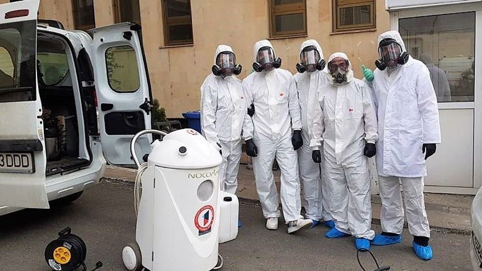 Cine sunt oamenii care au dezinfectat Spitalul Dimitrie Gerota, primul focar de coronavirus din România