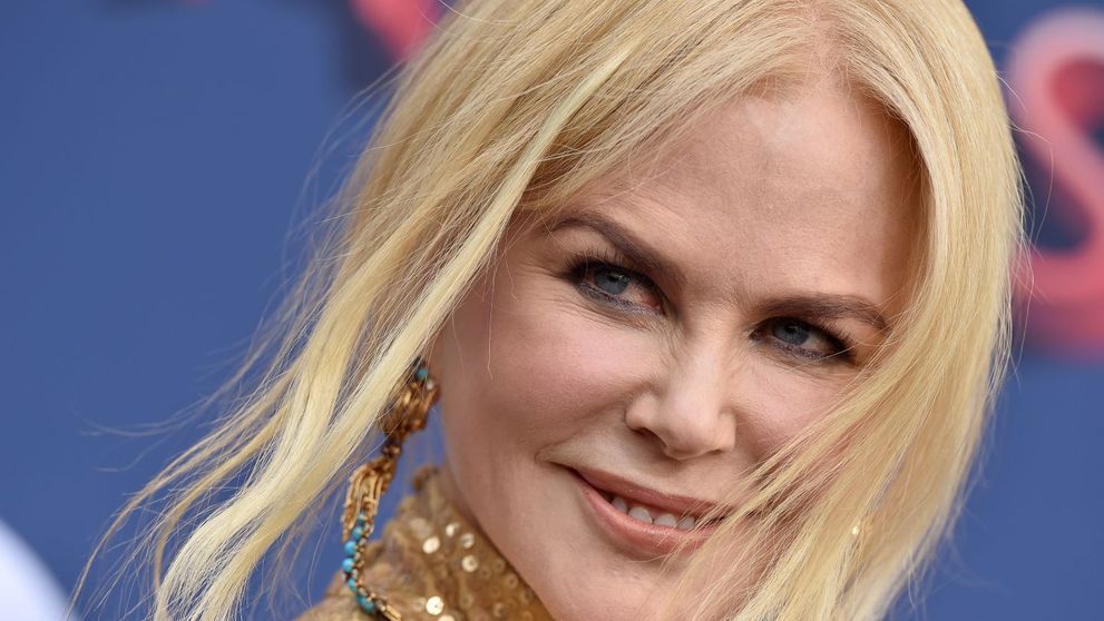 Nicole Kidman este o sirenă războinică în noul blockbuster ”Aquaman”. Cum arată în costumul de supereroină