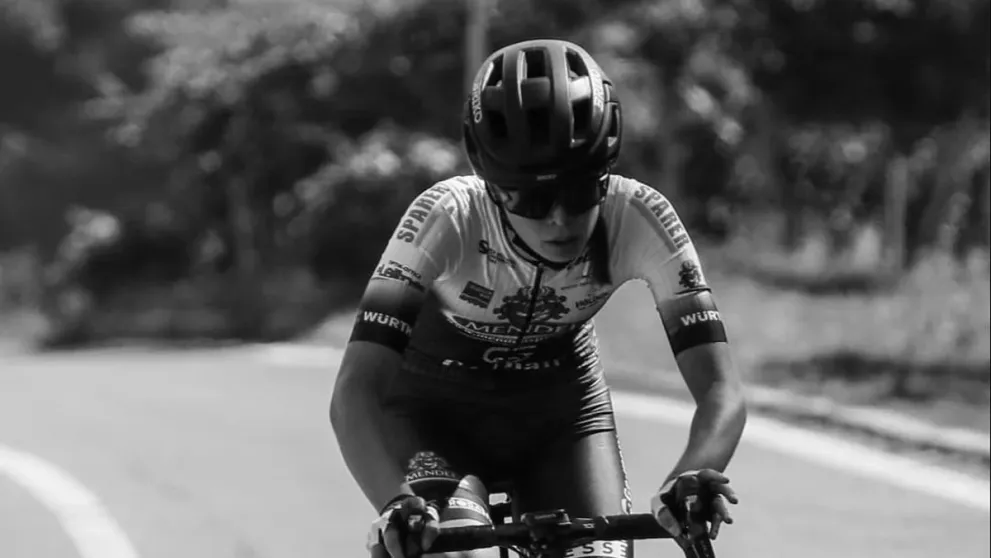 Sara, o ciclistă de 19 ani, a murit într-un accident rutier teribil. Tatăl ei a făcut mărturii cutremurătoare: „Tată, te rog, iartă-l!”