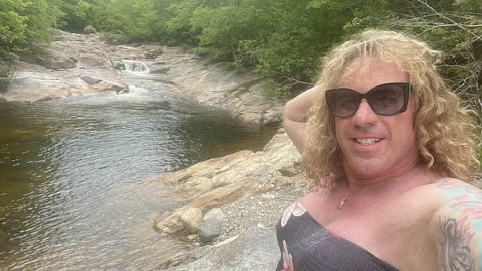Crima care a îngrozit Rhode Island. Un tată transgender și-a împușcat fosta soție și copiii la un meci de hochei