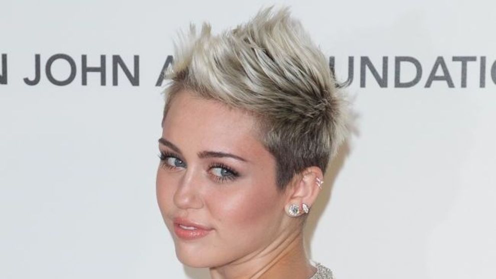 Schimbare radicala de look pentru Miley Cyrus. Cum arata acum fosta vedeta Disney