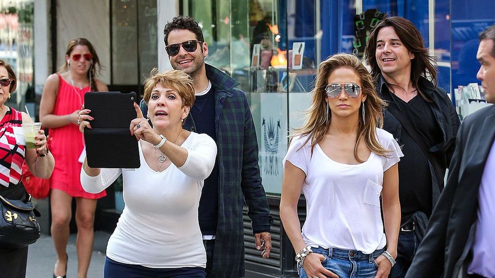 Familia care sfidează trecerea timpului: cum arată mama lui Jennifer Lopez la 74 de ani