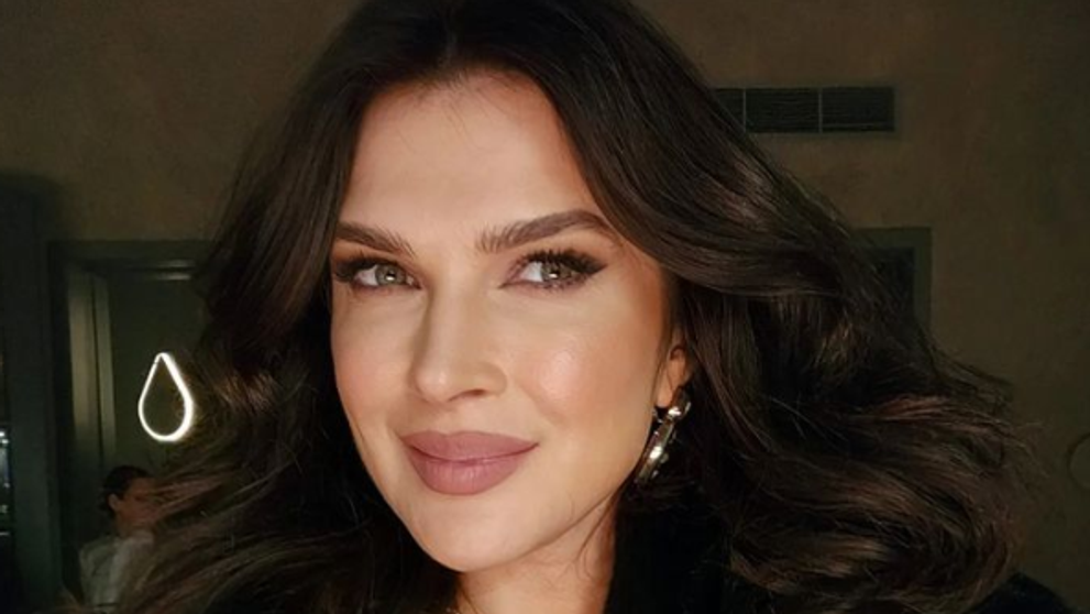 Monica Bîrlădeanu, pasionată de ciocane, şlaif și polizor. Vedeta s-a afișat într-o ipostază neobișnuită