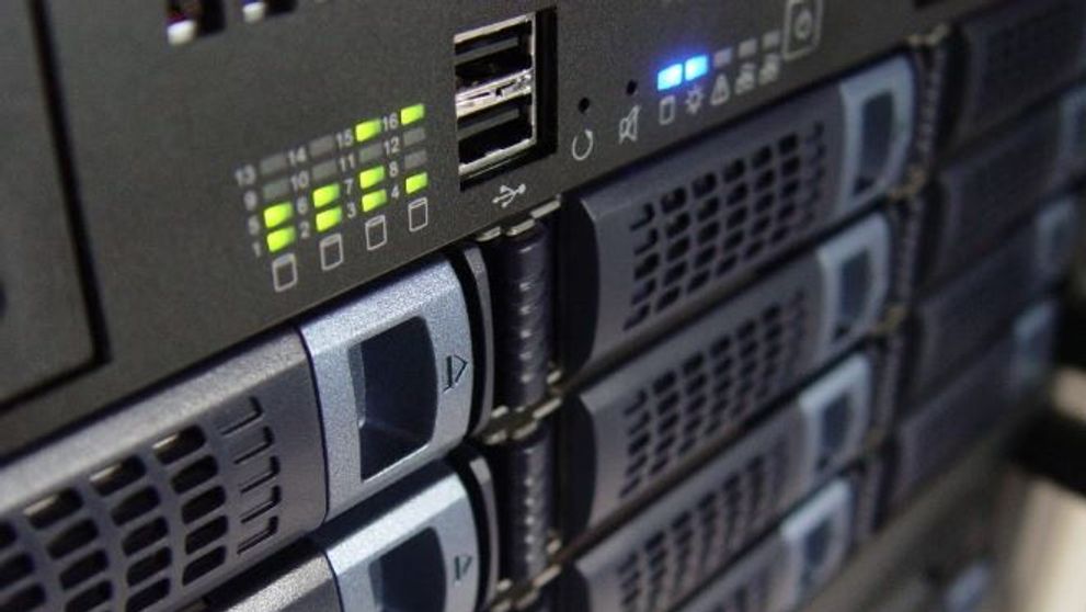 (P) Ce ar trebui să știi despre găzduirea web?