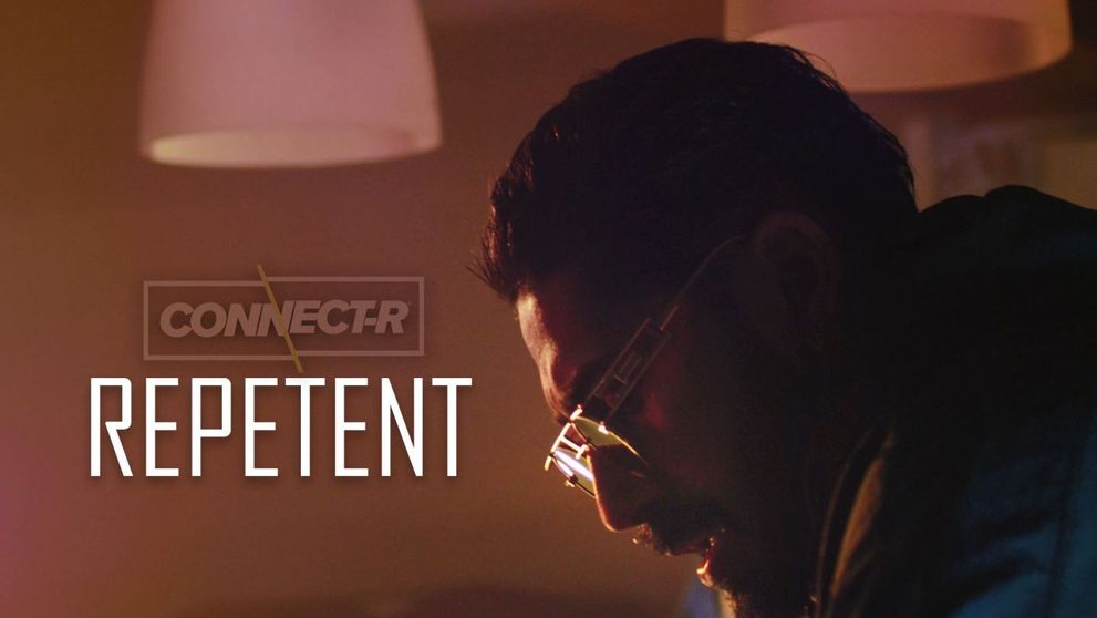VIDEO Connect-R lansează piesa „Repetent”