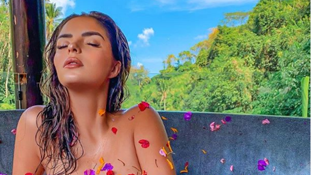 Este apreciată pentru formele ei generoase, dar vrea să slabească. Cum arăta Demi Rose când era mai suplă