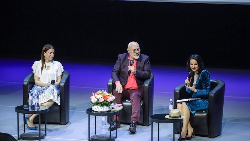 (P) Educația mentală și nutrițională a copilului a fost analizată de dr. Cristian Andrei, Ema Pendiuc și dr. Alina Epure
