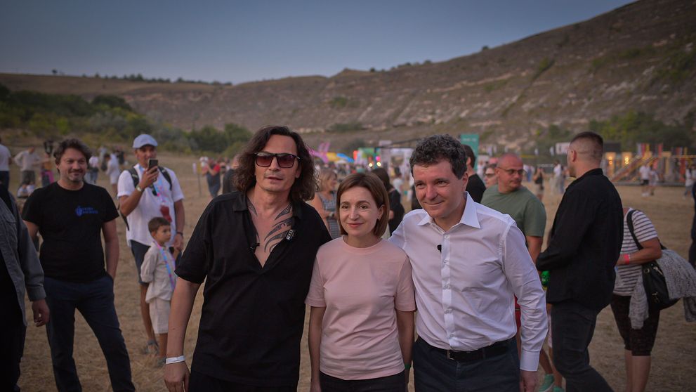 Nicușor Dan și Maia Sandu au participat la Festivalul Lupilor. Președintele României, vizită privată în Moldova - FOTO&VIDEO
