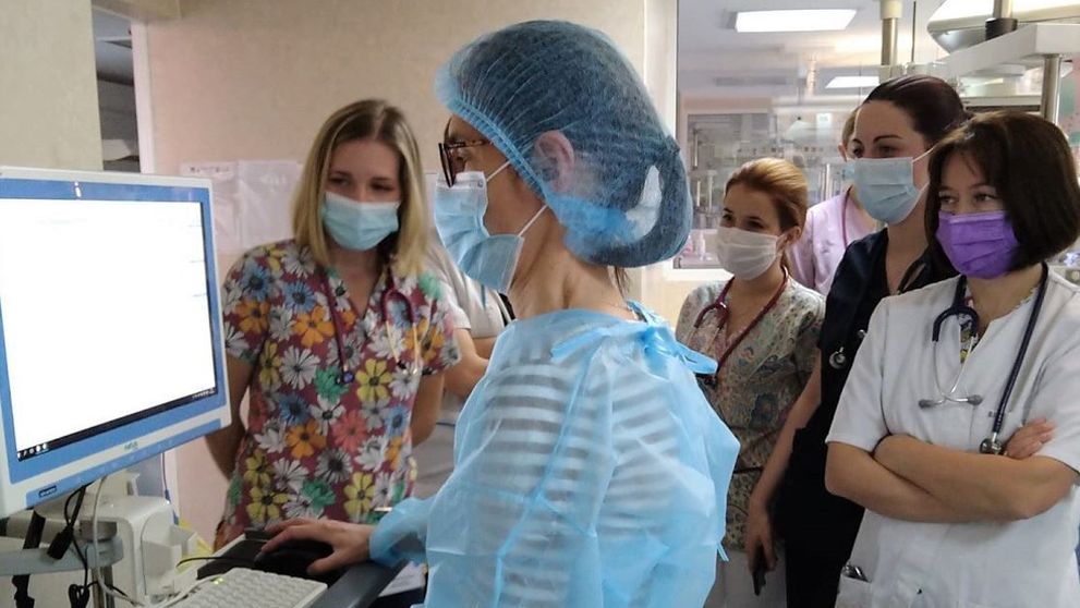 Un pensionar de 90 de ani și-a donat economiile de-o viață pentru salvarea nou-născuților bolnavi